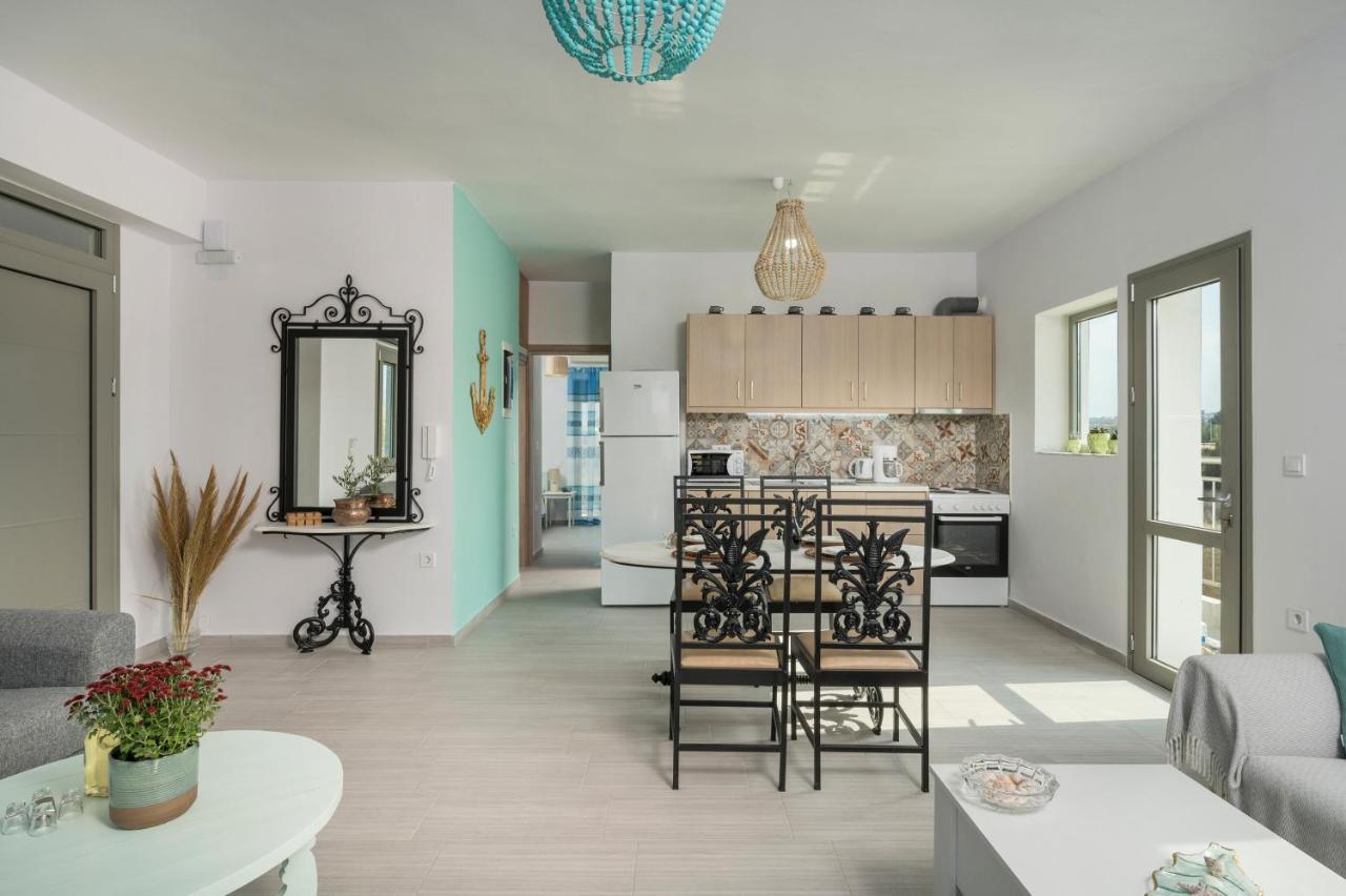 Sea Breeze Apartments Колимварион Экстерьер фото