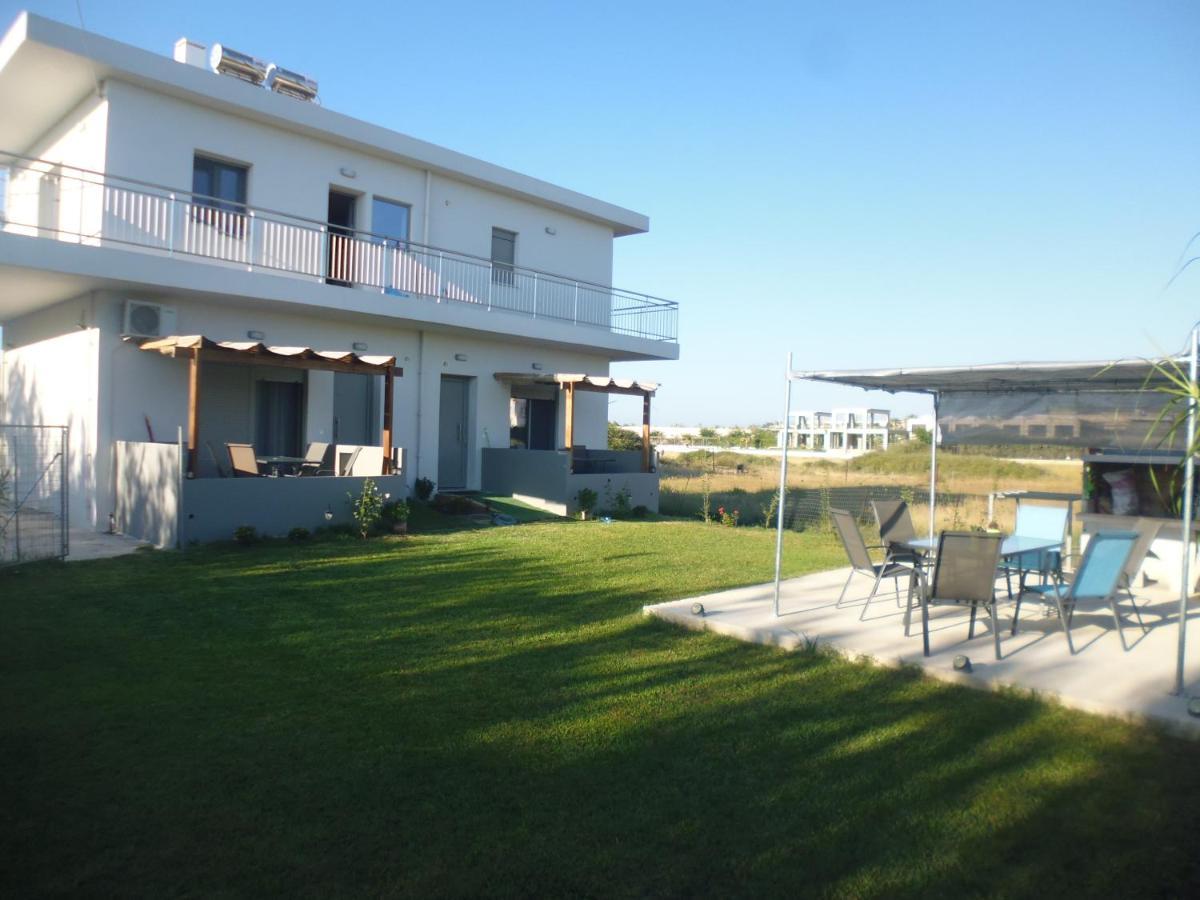 Sea Breeze Apartments Колимварион Экстерьер фото