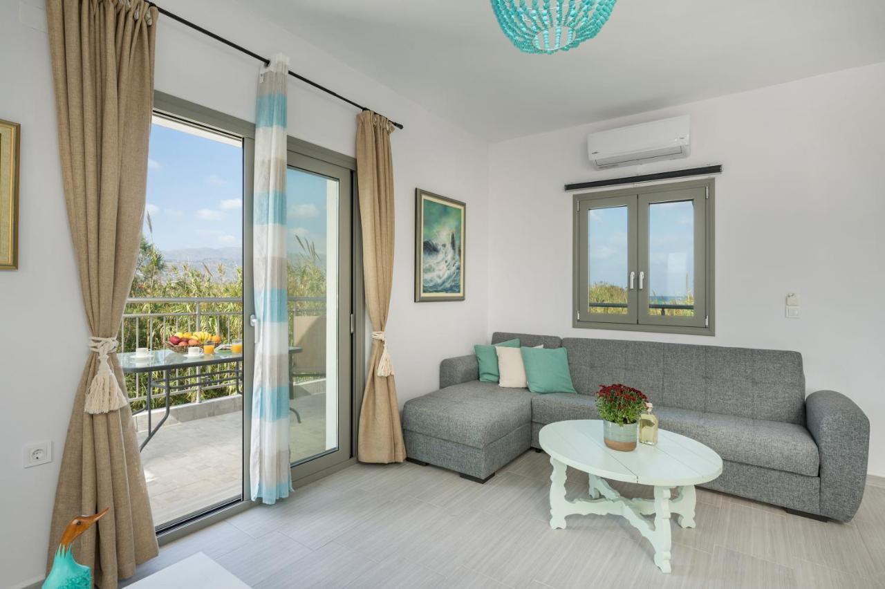 Sea Breeze Apartments Колимварион Экстерьер фото